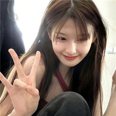 红唇相吻